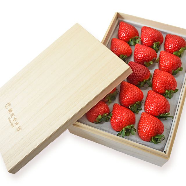 特選 苺 桐箱（12～18個入） | 銀座千疋屋オンラインショップ 1894年